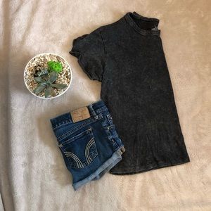 [American Eagle] Dark Gray Crop-Top